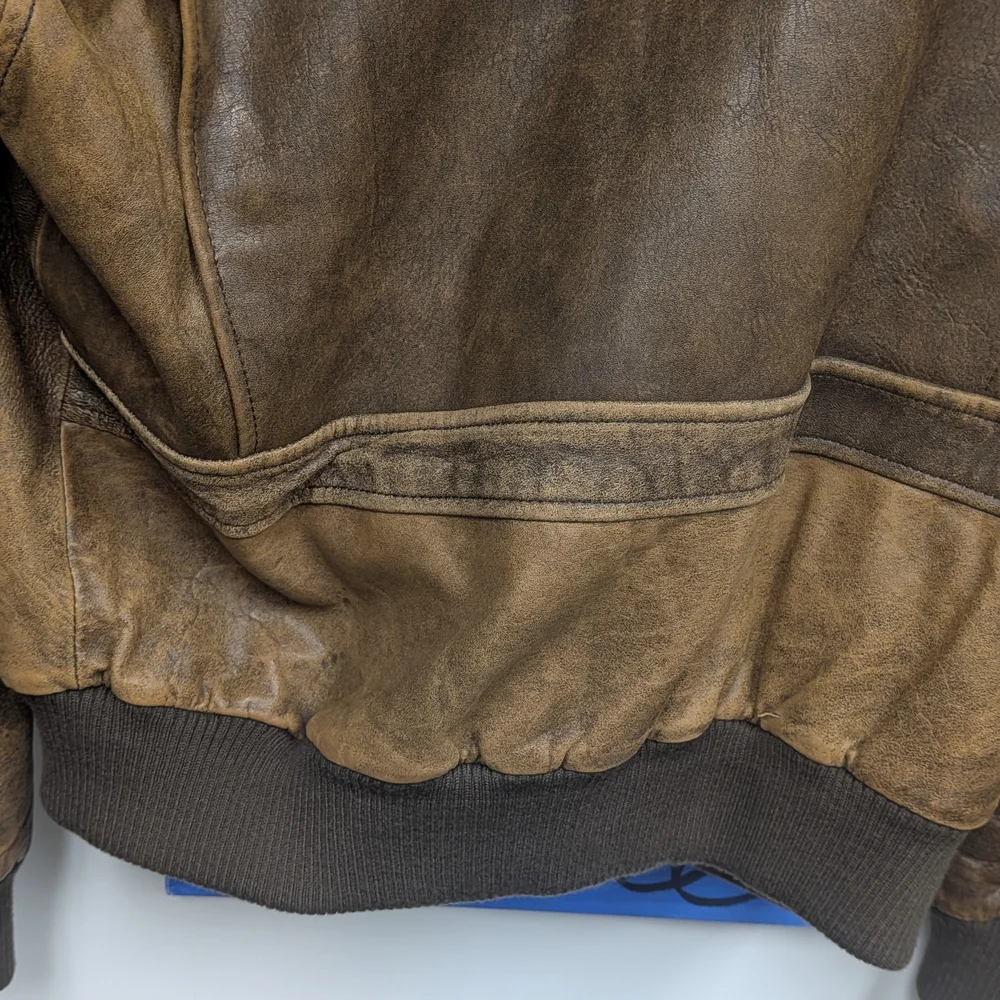 Men's Leathertown '88 Distressed Brown Leather Bomber Jacket Size L/42 - Picture 10 of 16